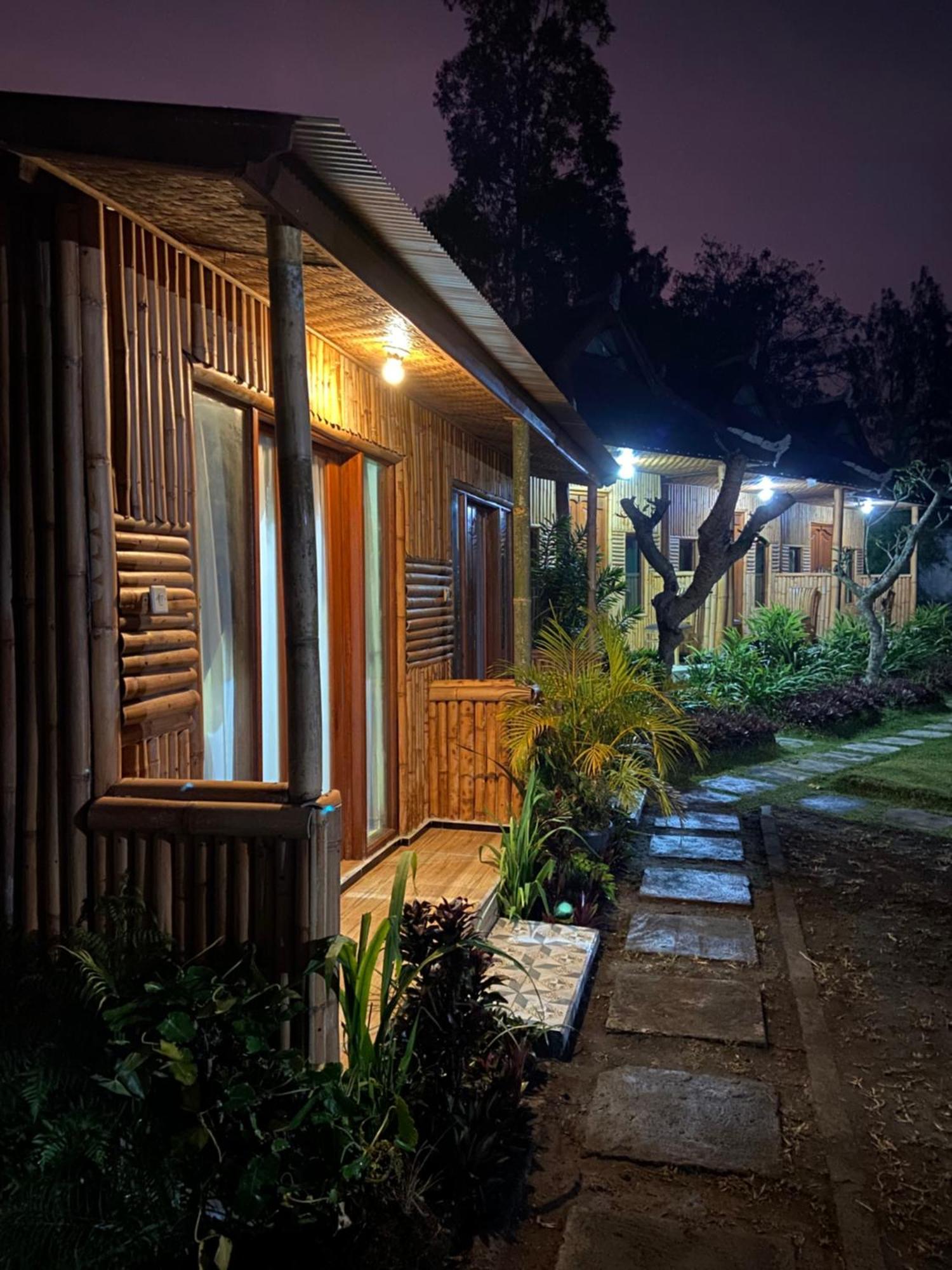 D'Yoga Bamboo Cabin Кинтамани Экстерьер фото